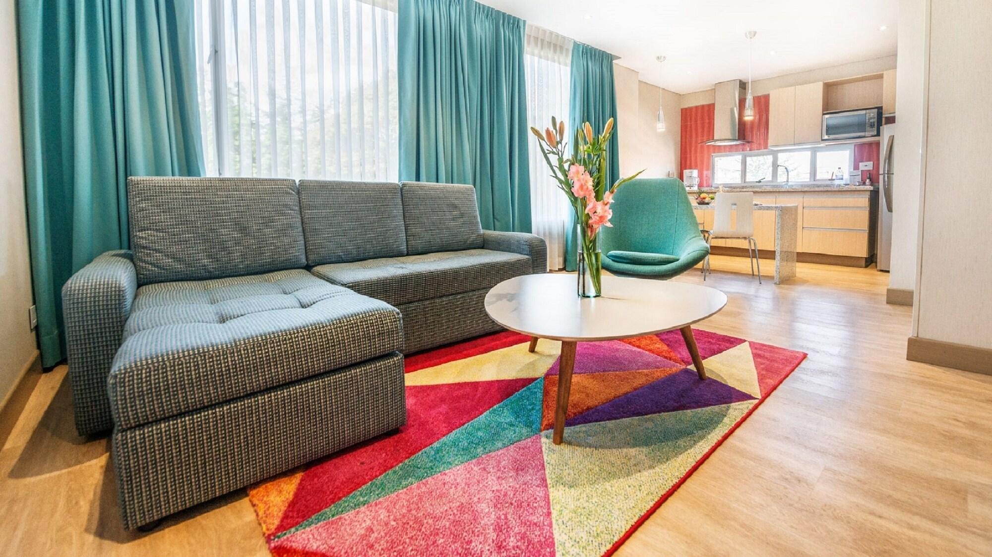Hotel Plaza Suites Bogotá Zewnętrze zdjęcie
