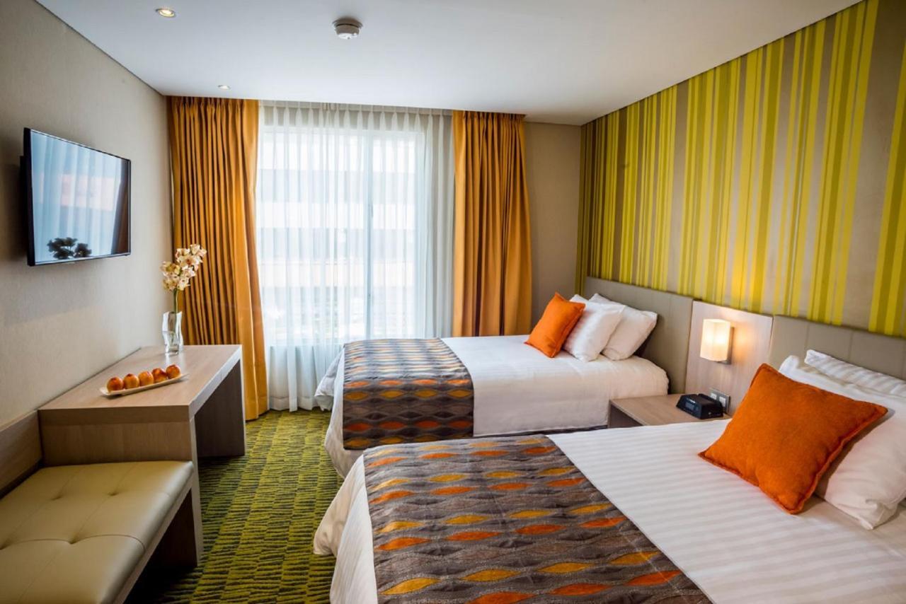 Hotel Plaza Suites Bogotá Zewnętrze zdjęcie