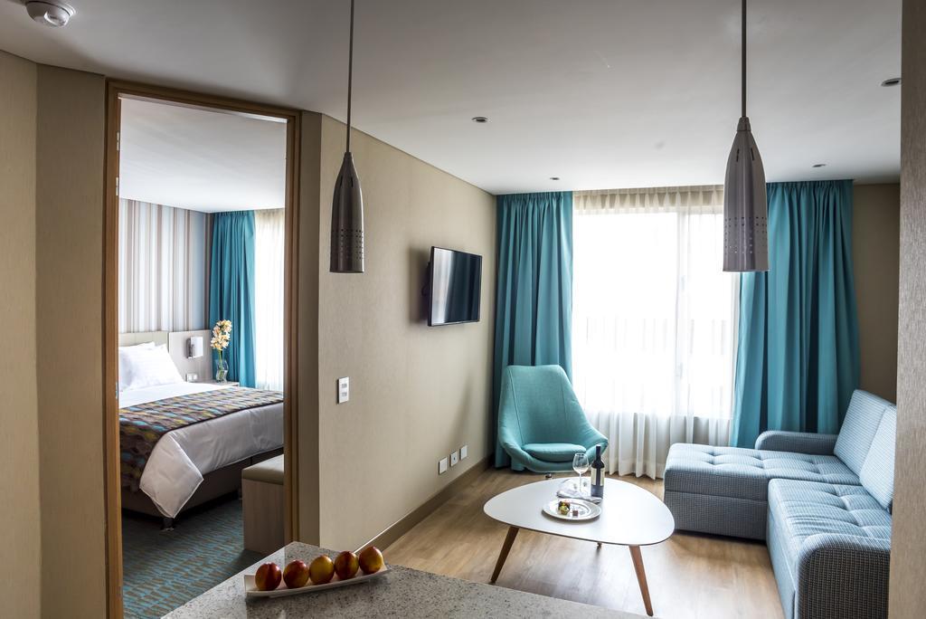 Hotel Plaza Suites Bogotá Zewnętrze zdjęcie