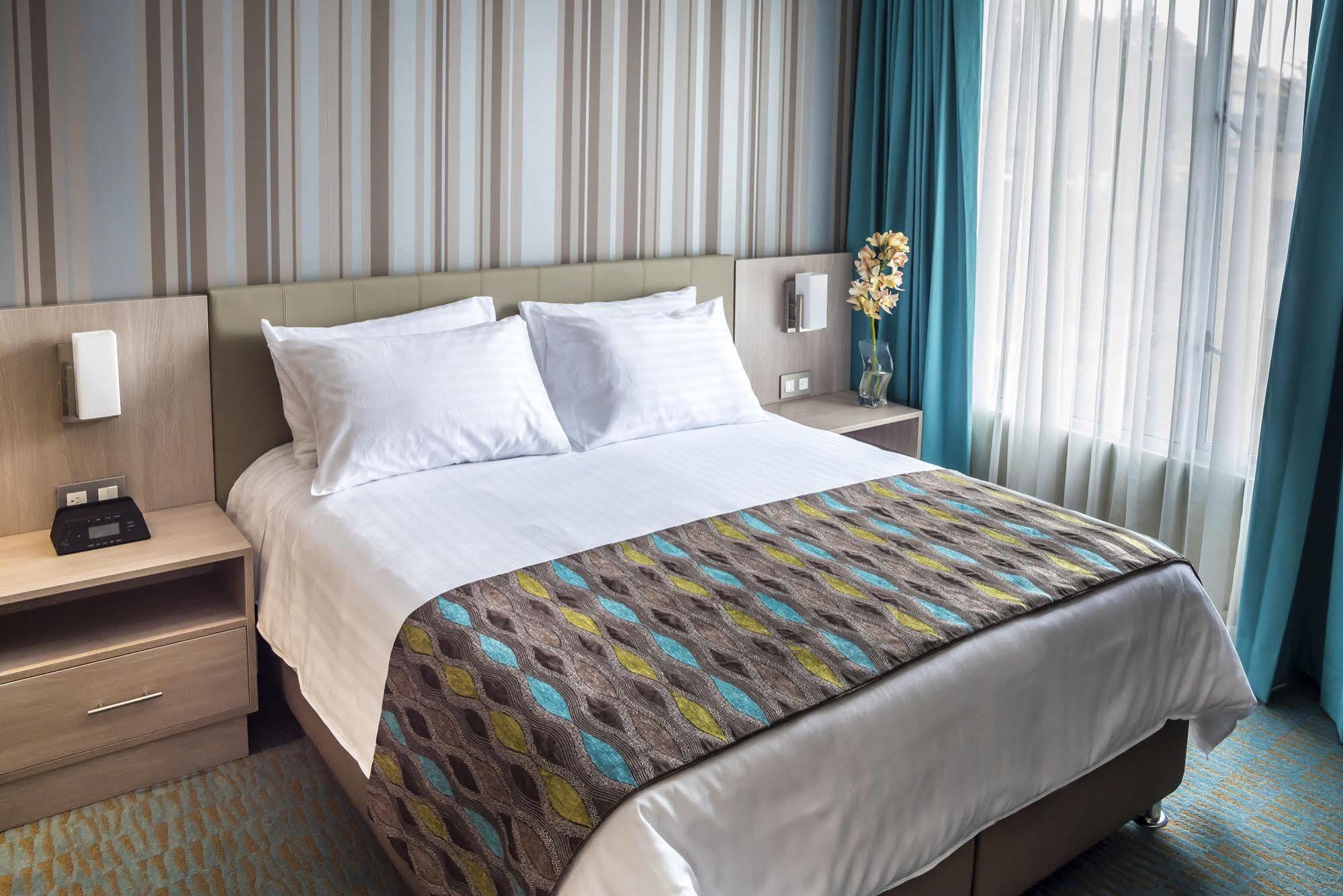 Hotel Plaza Suites Bogotá Zewnętrze zdjęcie